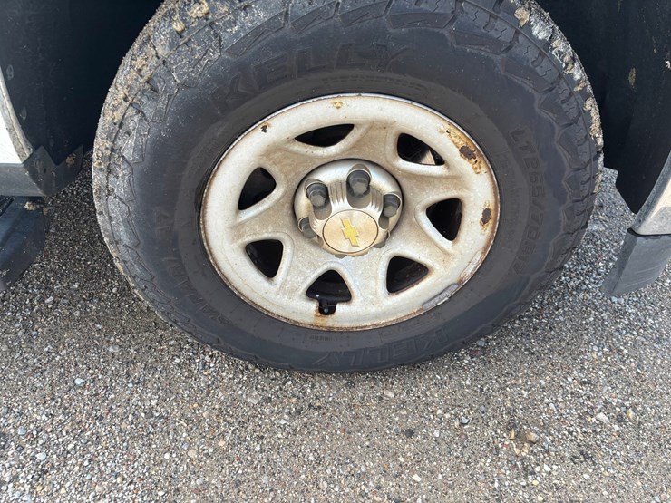 2014-chevrolet-1500-image-90