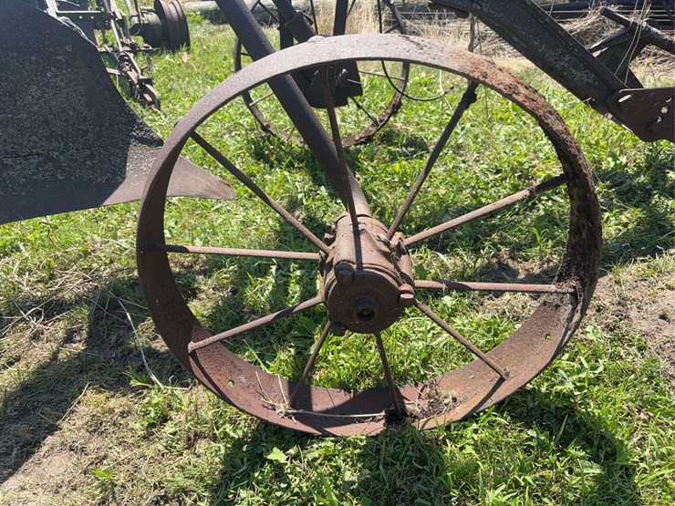 john-deere-18-image-10