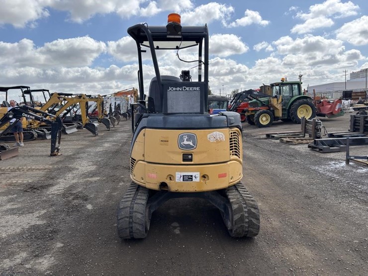 deere-27d-image-8