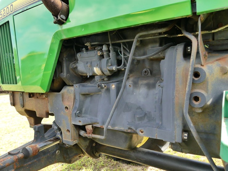 1995-john-deere-5200-image-9