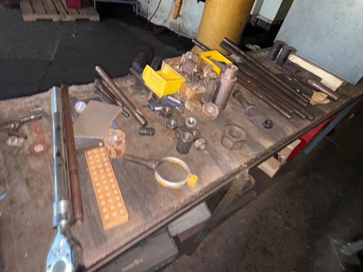 section-w/-(2)-work-benches,-small-metal-cabinet-including-contents-of-machine-cutting-tools,-some-hand-tools,-&-related-image-4