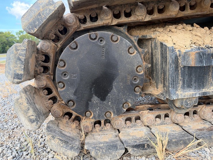 deere-135-p-tier-image-12