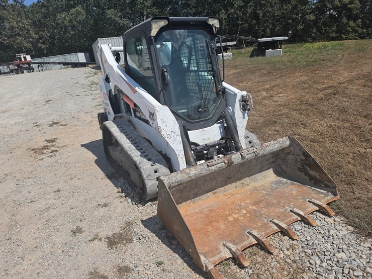 2018-bobcat-t595-image-11
