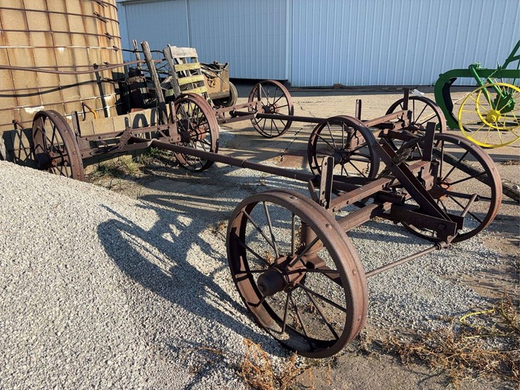john-deere-running-gear-image-3
