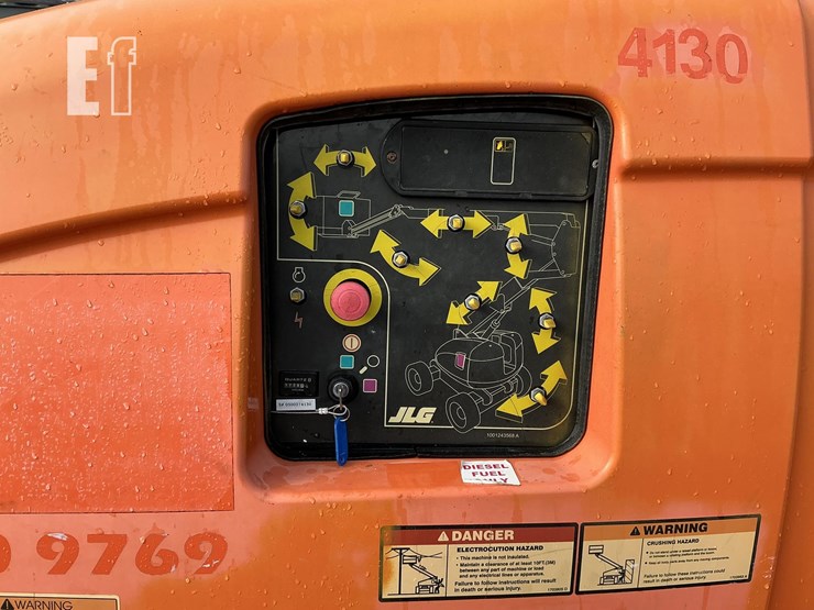 2020-jlg-600aj-image-12