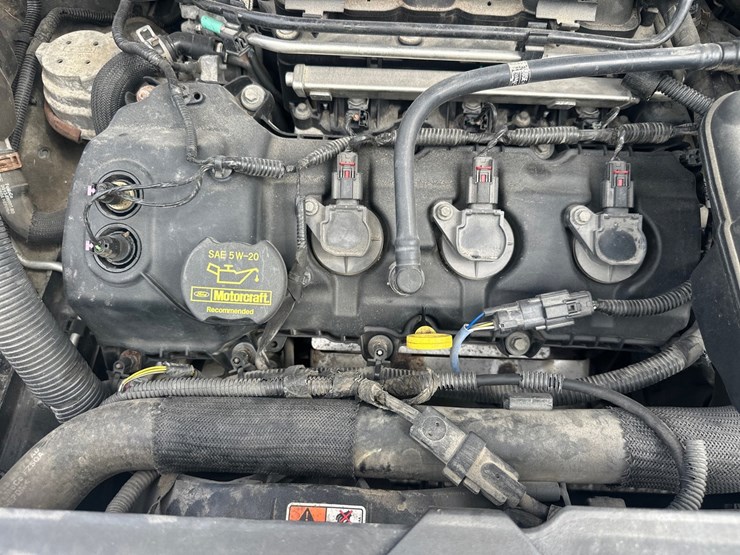 #2645-•-2012-ford-taurus-sedan-image-39