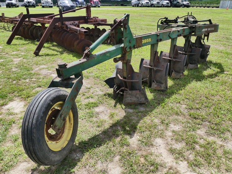 john-deere-3955-image-3