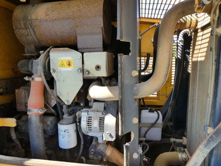 2005-komatsu-wa150-image-11