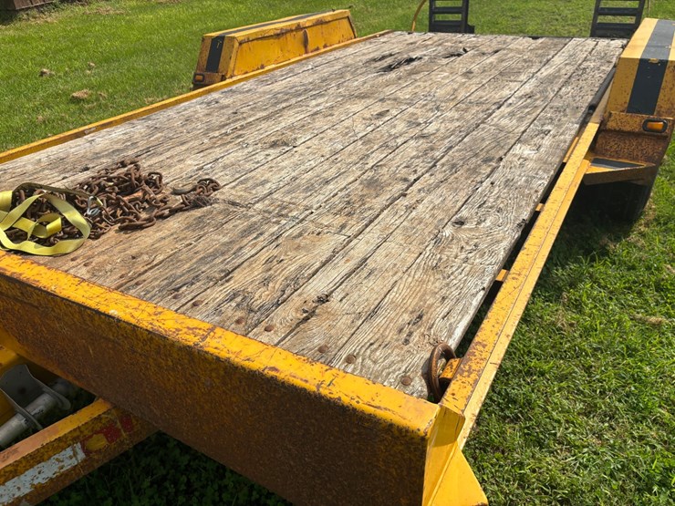 #2312-•-2006-redi-haul-16'-tandem-axle-trailer-image-8