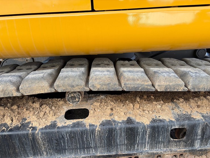 deere-135-p-tier-image-15