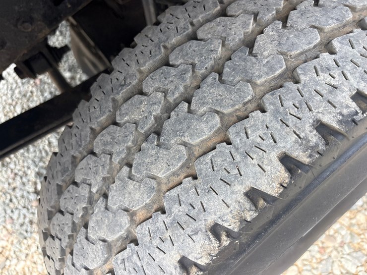 2004-ford-f350-image-64