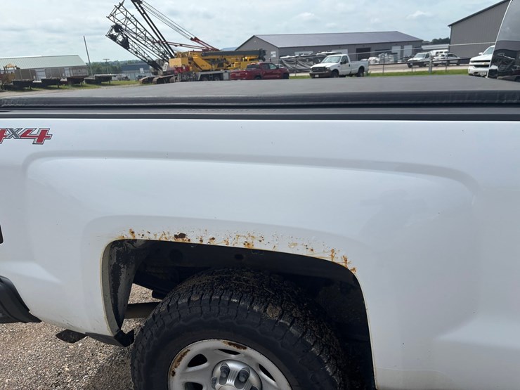 2014-chevrolet-1500-image-29