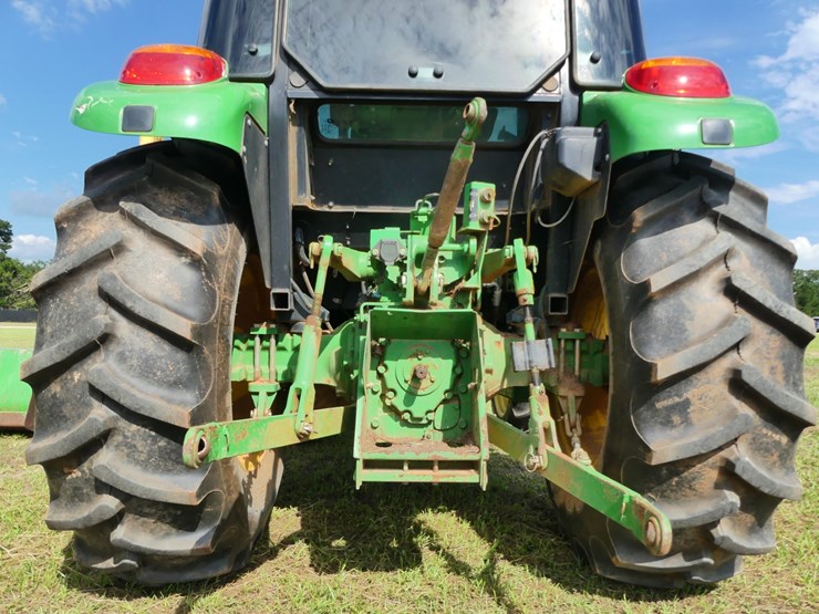 2013-john-deere-5055e-image-5