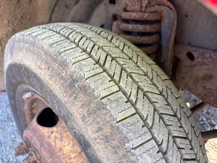 2001-ford-f350-image-49