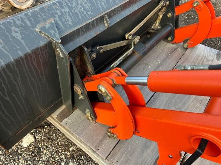 #2741-•-kioti-kl6010-loader-attachment-image-8