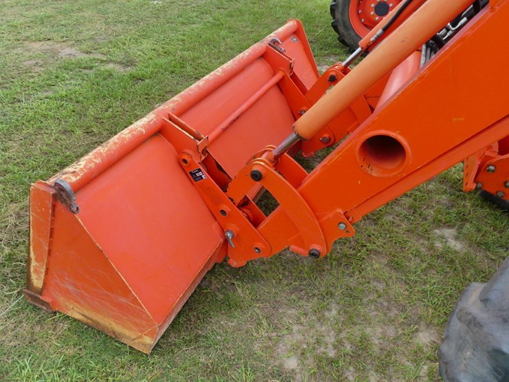 kubota-m9000-image-11