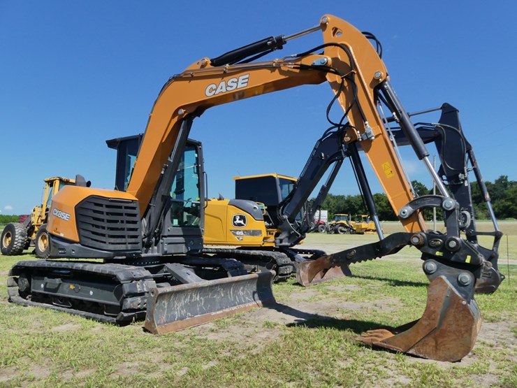2024-case-cx85e-image-2