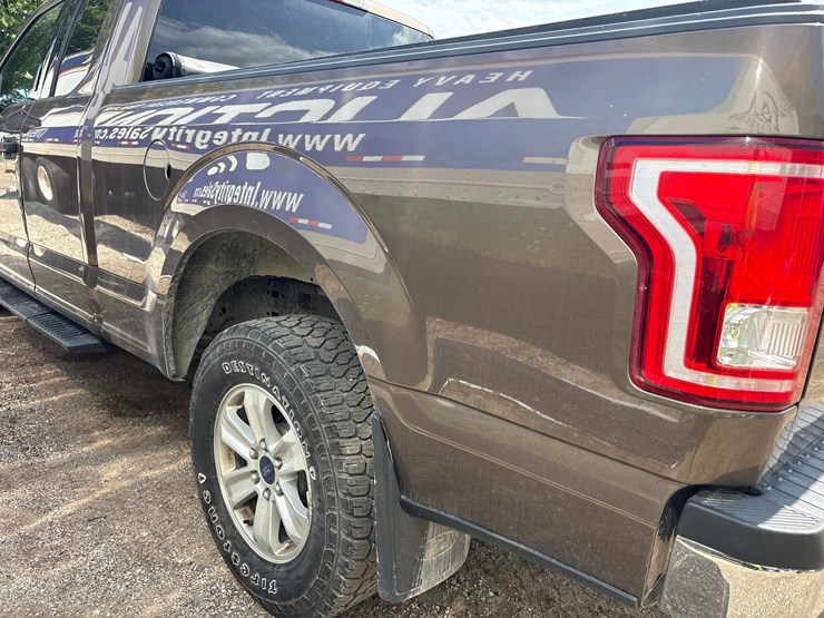 2017-ford-f150-image-2