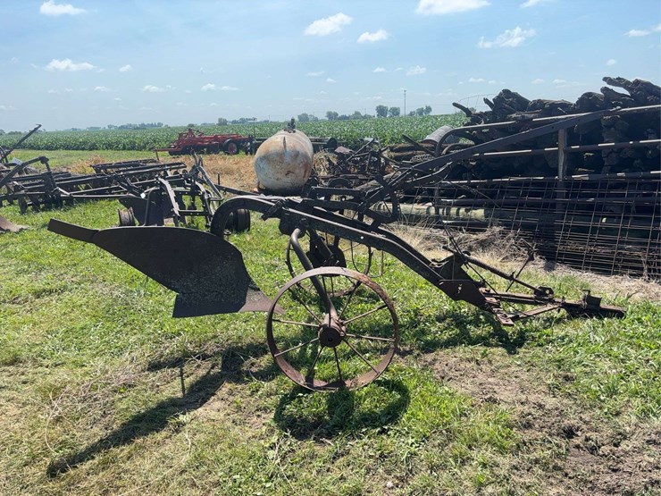 john-deere-18-image-2