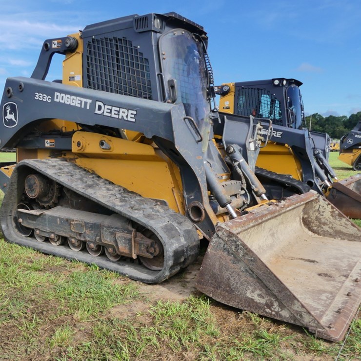 DEERE 333G