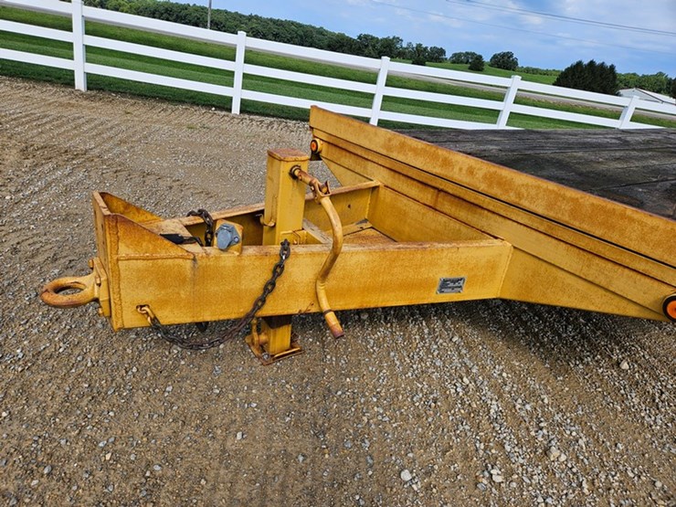 2006-belshe-dt-235-image-10