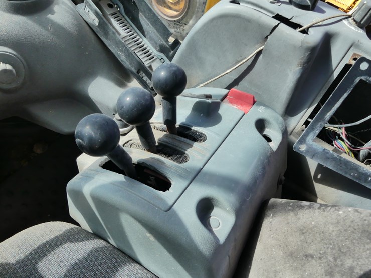 volvo-l90e-image-12