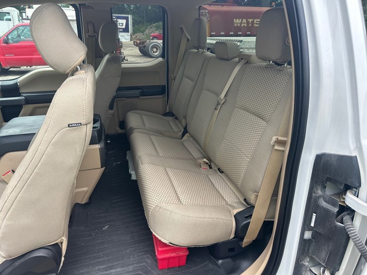 2015-ford-f150-xlt-image-23