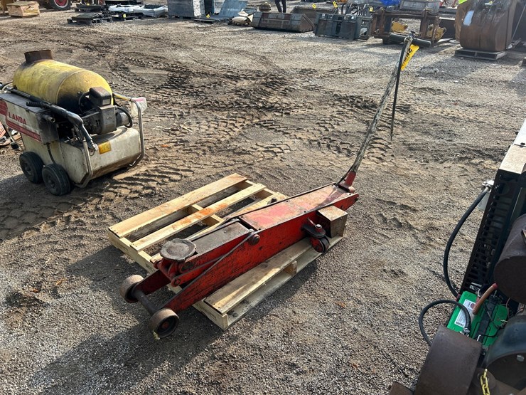 #2695-•-heavy-duty-floor-jack-image-1