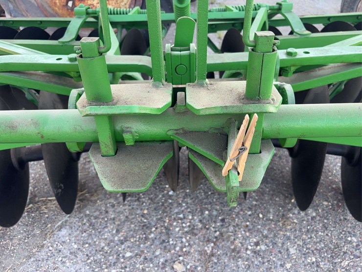 john-deere-three-point-disc-image-11