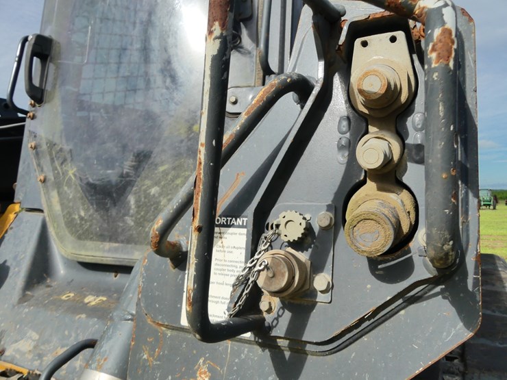 deere-333g-image-12