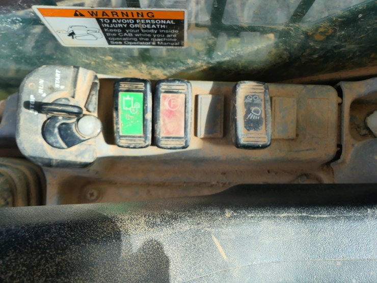 kubota-svl97-2-image-18