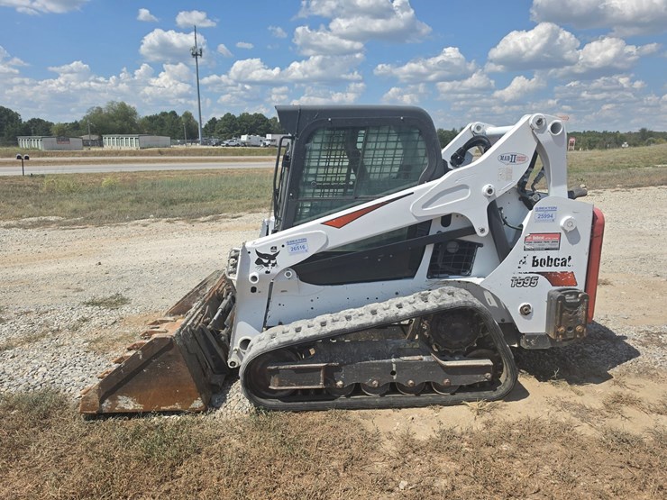 2018-bobcat-t595-image-3