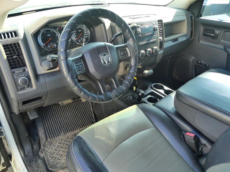 2012-dodge-ram-5500-image-14