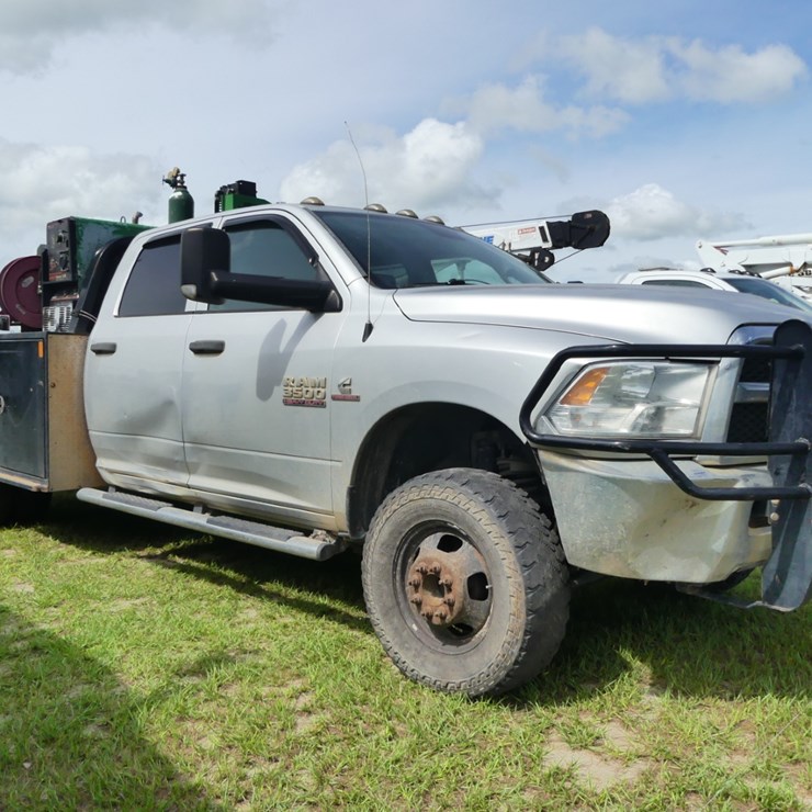 2017 DODGE RAM 3500