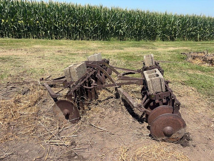 john-deere-7-image-7