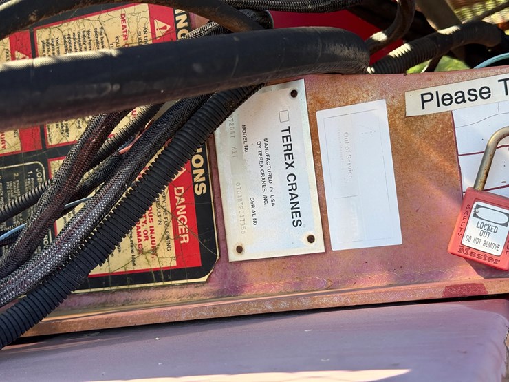 terex-bt2047-image-11