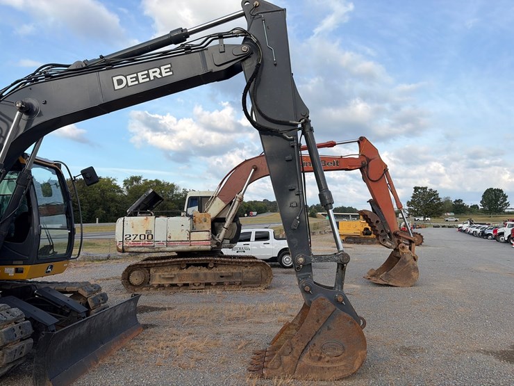 deere-135-p-tier-image-17