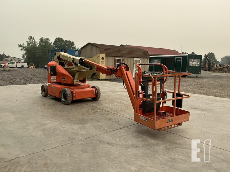 2007-jlg-e400ajpn-image-6