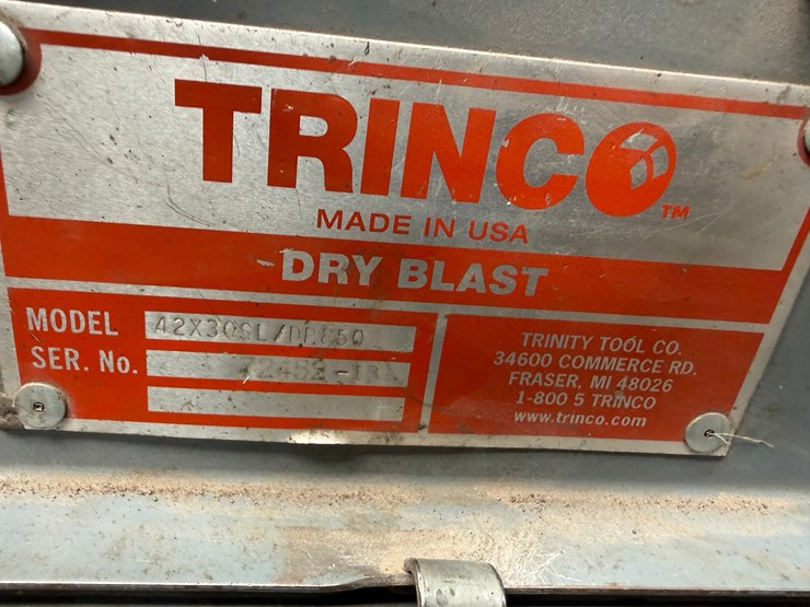 trinco-42x30sl/dp850-dry-blast-cabinet-system-image-8