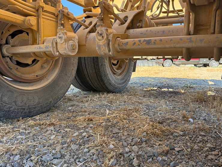 38’x-96”-t/a-belly-dump-trailer-image-15