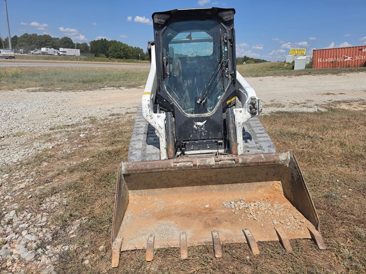 #26217-•-2022-bob-cat-t66-skid-steer-image-8