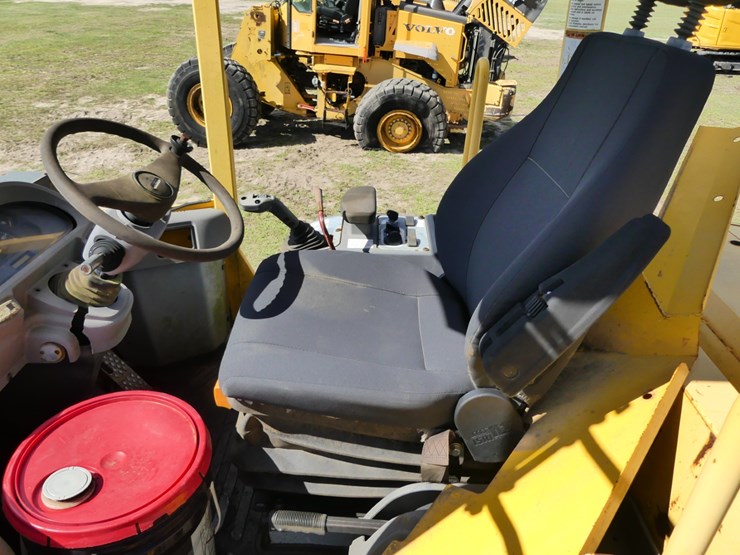 2005-komatsu-wa150-image-13