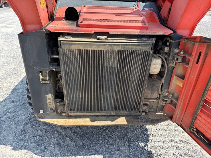 kubota-svl90-2-image-22
