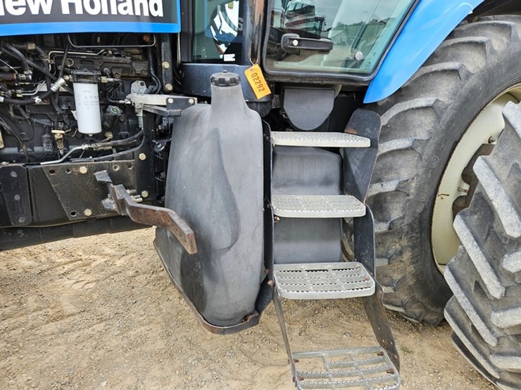 new-holland-tg285-image-22