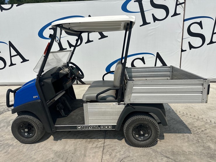 club-car-carryall-300-image-2