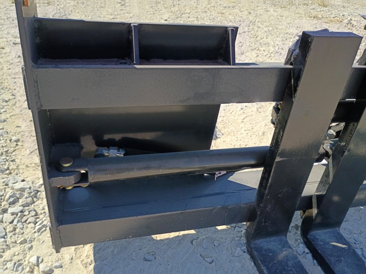 #l85-008-•-landhonor-hydraulic-pallet-fork-skid-steer-attachment-image-10