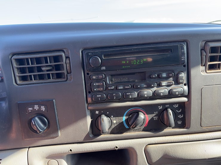 2002-ford-f250-image-9