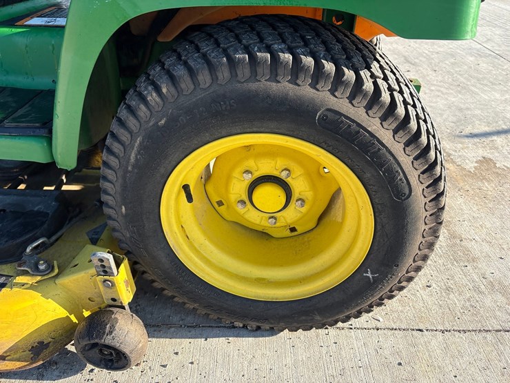 john-deere-345-image-59