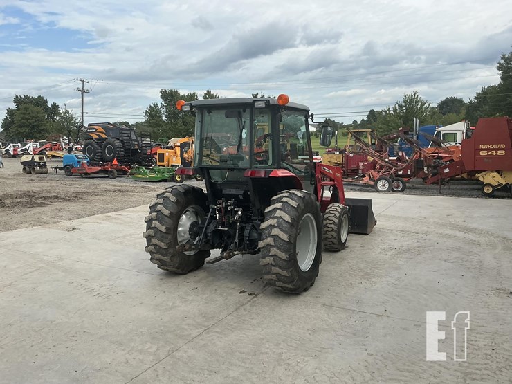 2015-massey-ferguson-1552-image-4