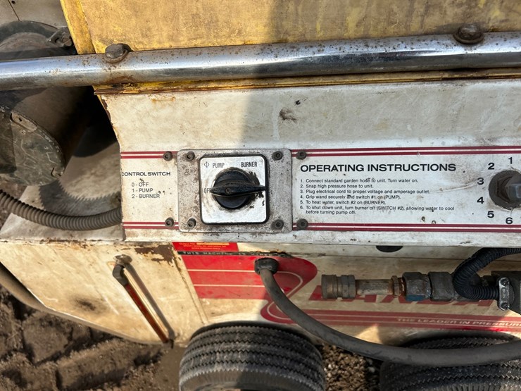 #2696-•-landa-hot-pressure-washer-image-10